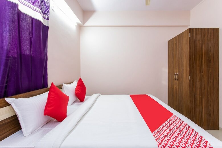 Oyo 24461 Hotel Suvidha