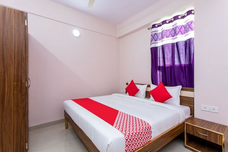 Oyo 24461 Hotel Suvidha