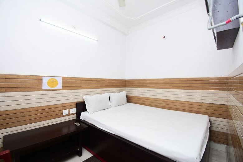 Spot On 44384 Hotel Amit