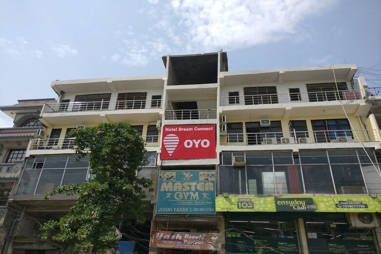 Oyo 44809 Hotel Dream Connect