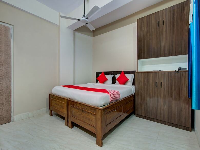 Oyo 30723 Hotel Patna Inn