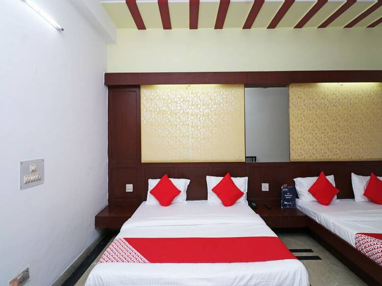 Oyo 15383 Hotel Grand Melrose