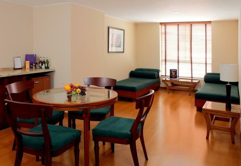 Hotel Suite Jones Estelar