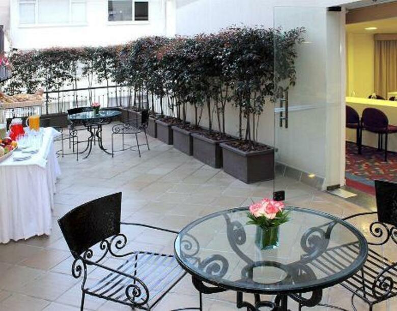 Hotel Suite Jones Estelar