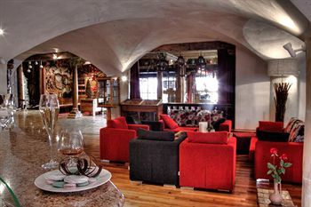 Hotel H�tel Les Suites Du Montana
