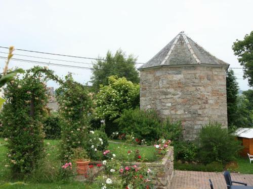 Comfortable Apartment In Ondenval By The Forest