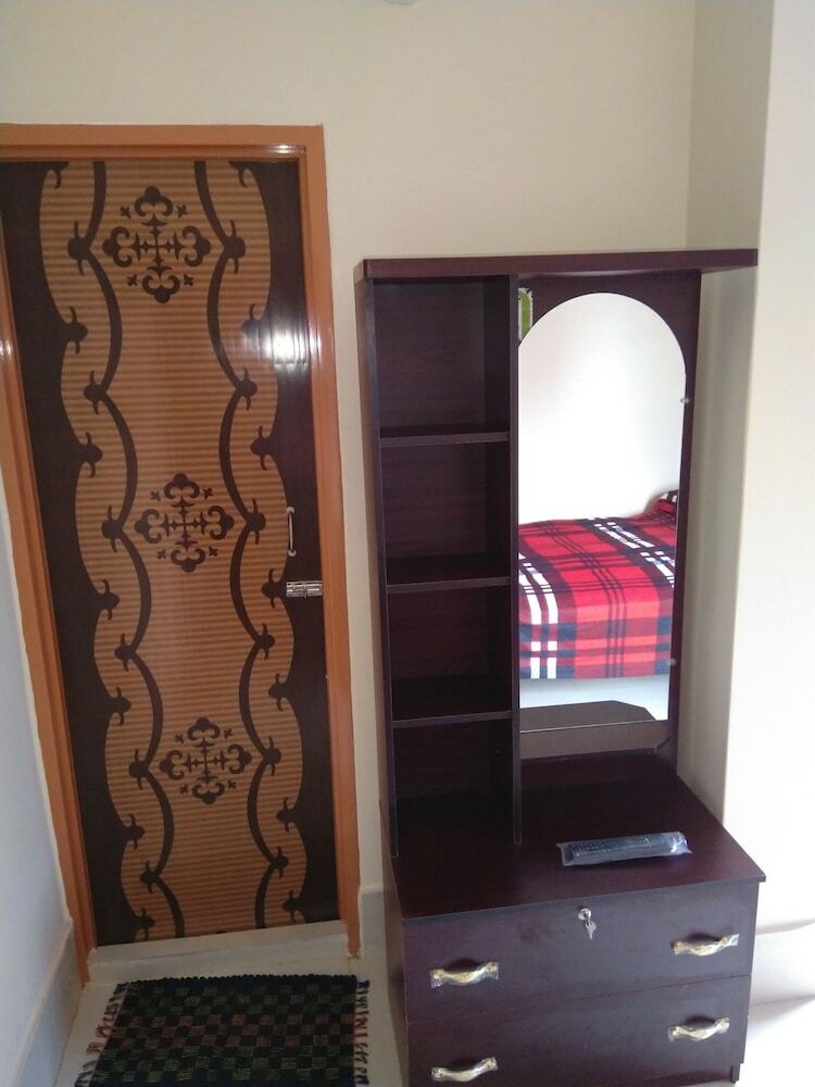 Hostal Hotel Premier Residential