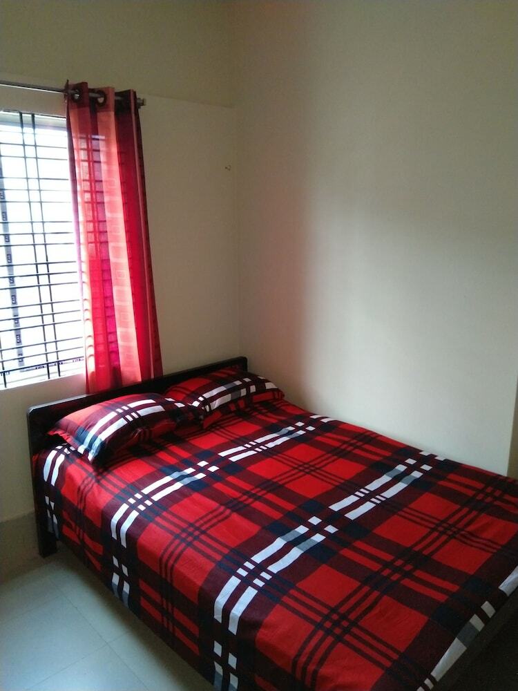 Hostal Hotel Premier Residential