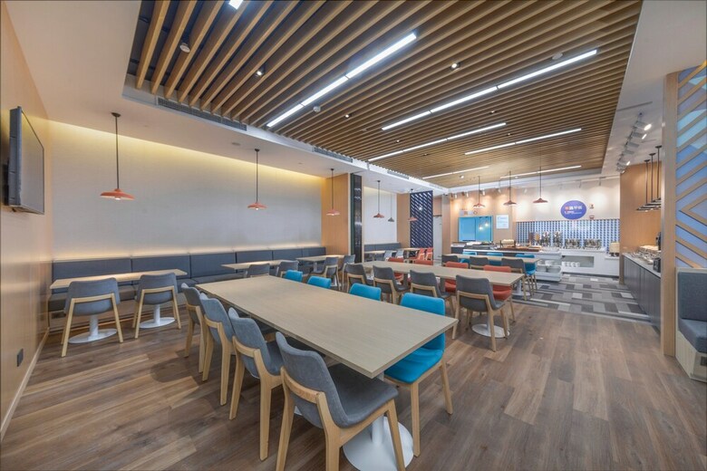 Hotel Holiday Inn Express Shanghai Jiading Center