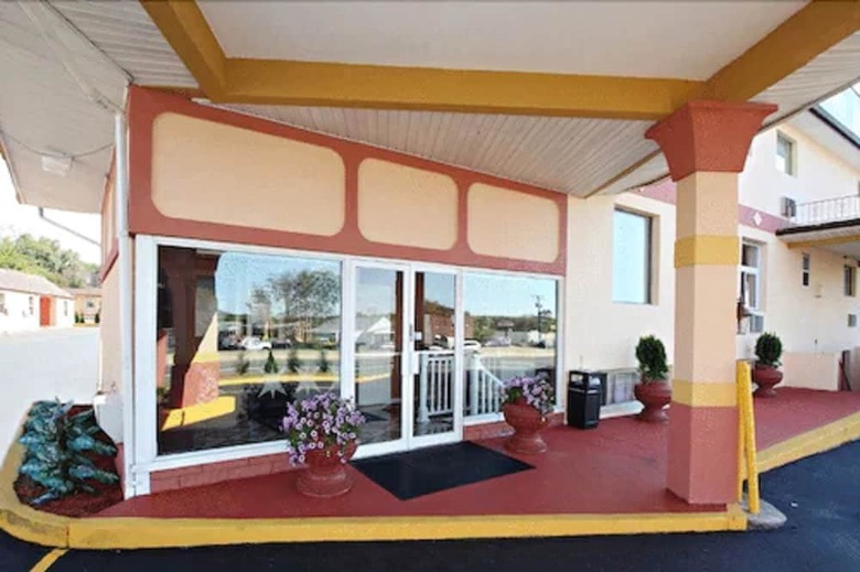 Motel Regal Inn & Suites
