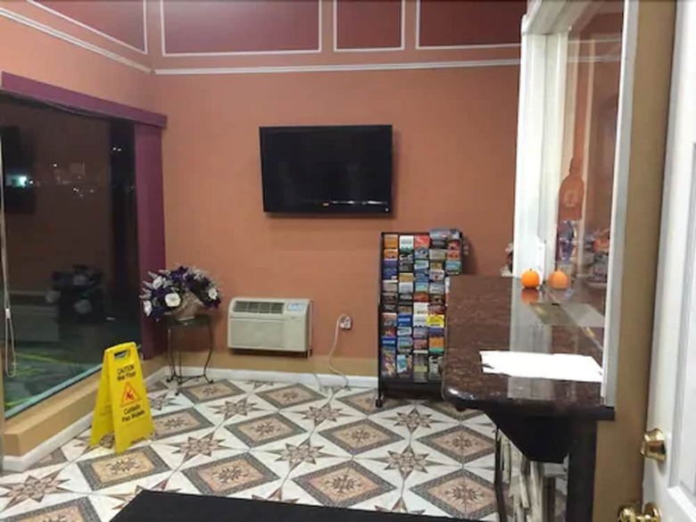 Motel Regal Inn & Suites
