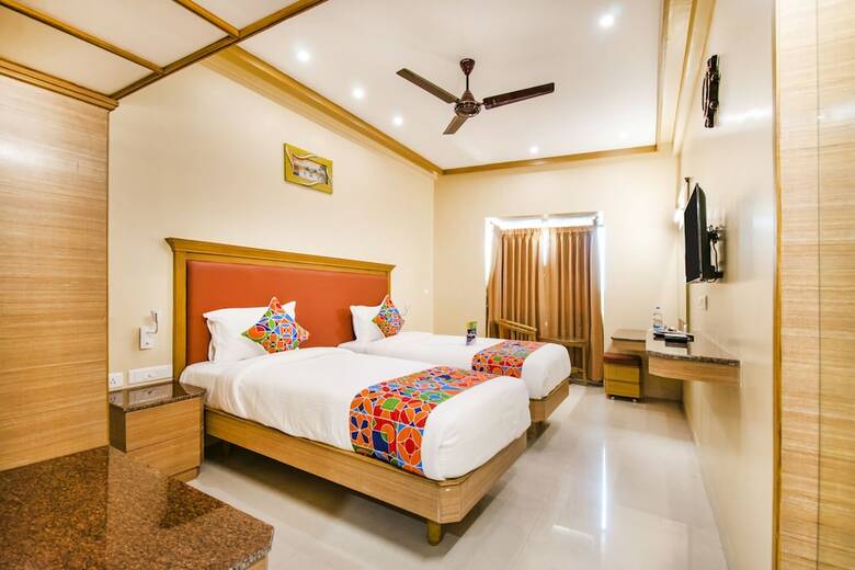 Fabhotel Bairav Grand Aarapalayam