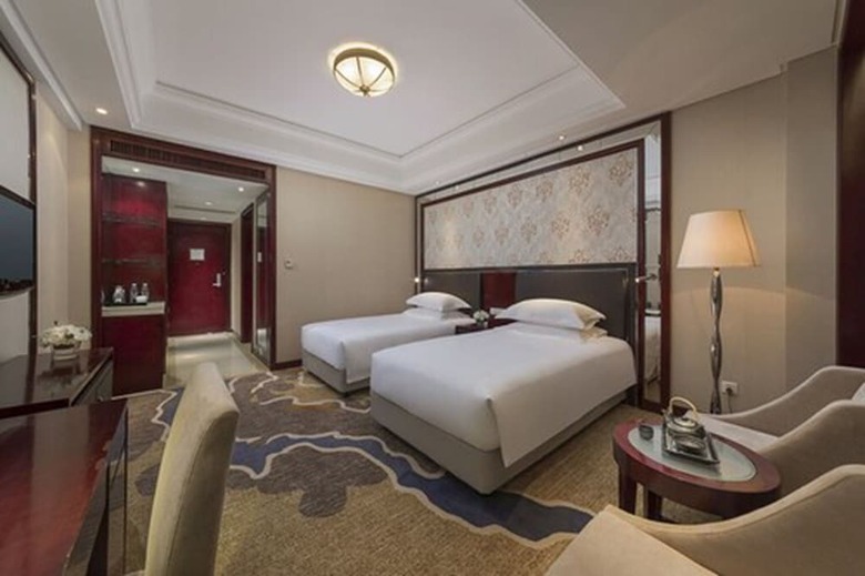 Maison New Century Hotel Cixi