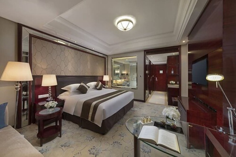 Maison New Century Hotel Cixi
