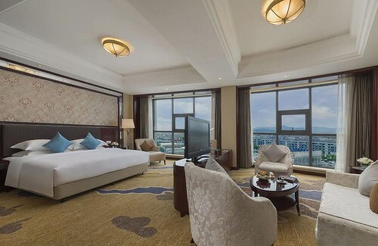 Maison New Century Hotel Cixi