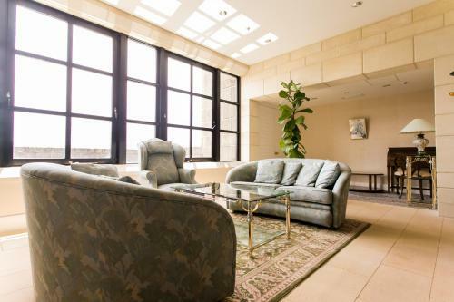 Nanki Shirahama Resort Hotel