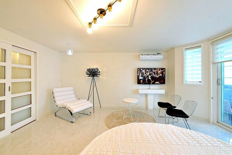 Hotel Sea Road Pension