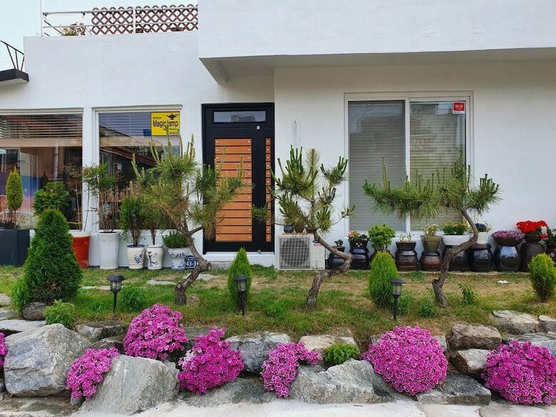 Hotel Mokpo Magiclamp Guesthouse
