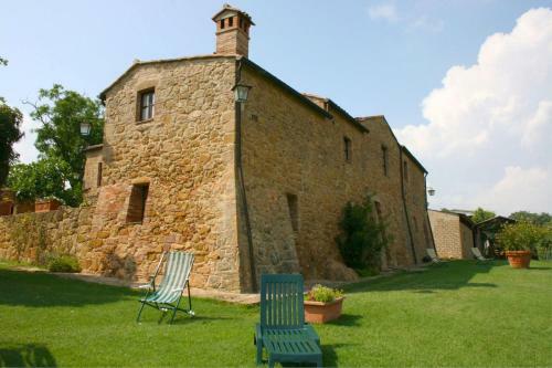 Pienza Villa Sleeps 13 Pool Wifi