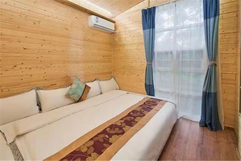 Hostal Hongdouchan Wooden House