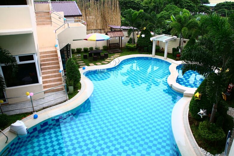 Brownwood Resort & Hotel