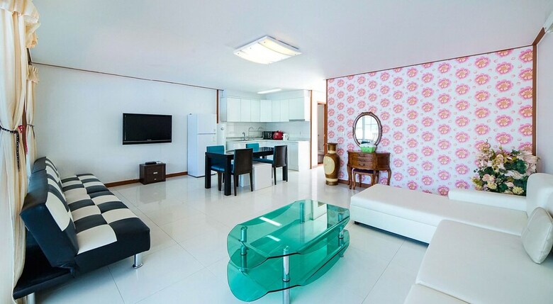 Yangyang Hillstar Pension