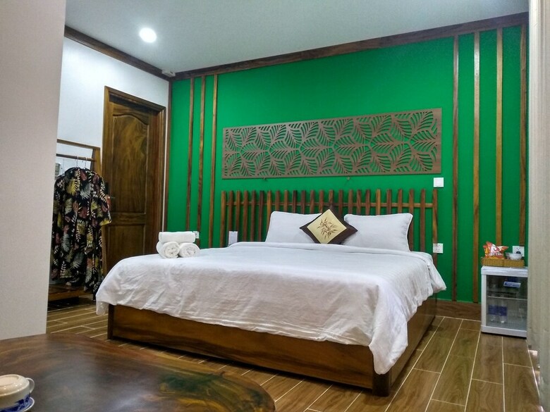 Hostal Plus Hotel