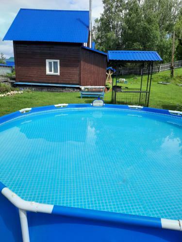 Hostal Usadba U Romana