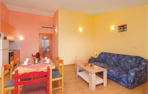 Two-bedroom Apartment In Stanici