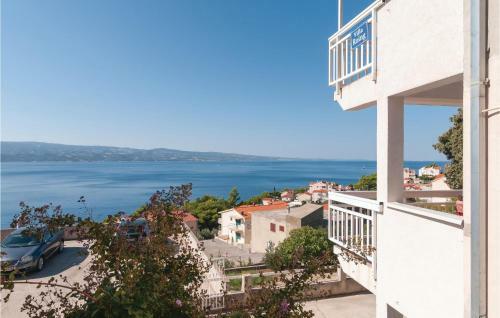 Two-bedroom Apartment In Stanici