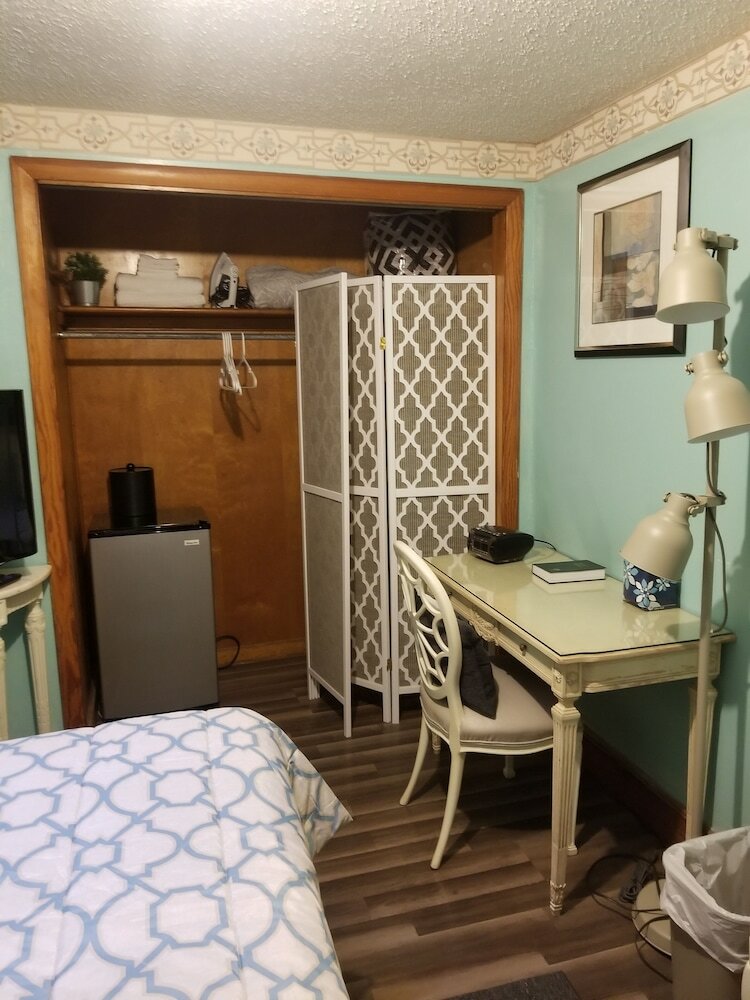 Bed & Breakfast West Haven Connecticut Rooms