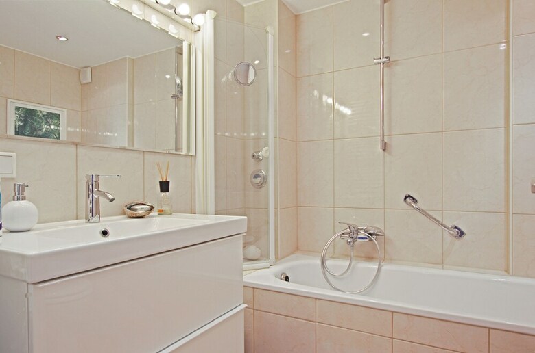 Private Apartment Moulineauxplatz