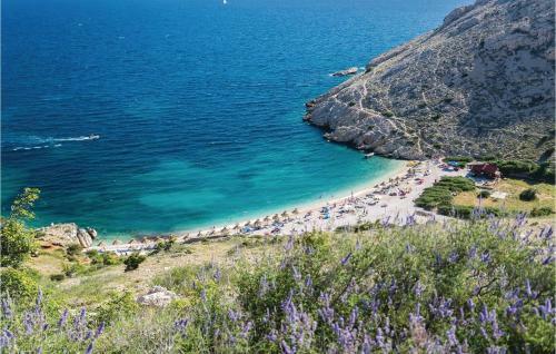 Two-bedroom Apartment In Stara Baska 1