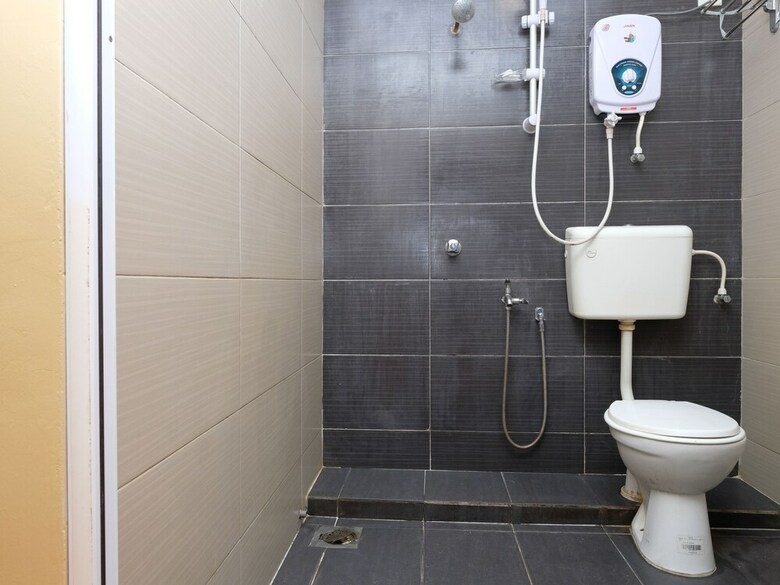 Oyo 44123 Hotel Al-saif