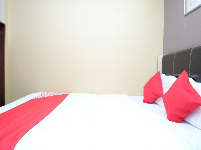 Oyo 44123 Hotel Al-saif