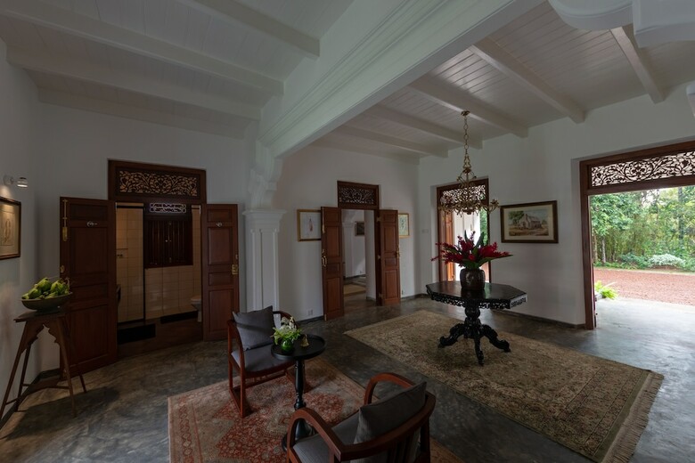 Taru Villas - Leela Walauwwa
