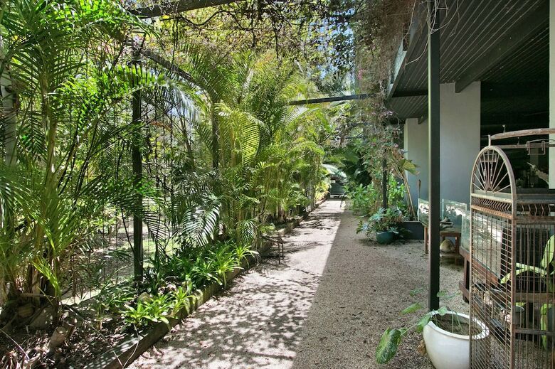 Daintree Wild Zoo & Bed And Breakfast