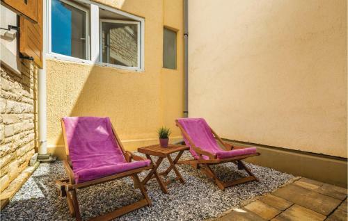 One-bedroom Apartment In Vantacici