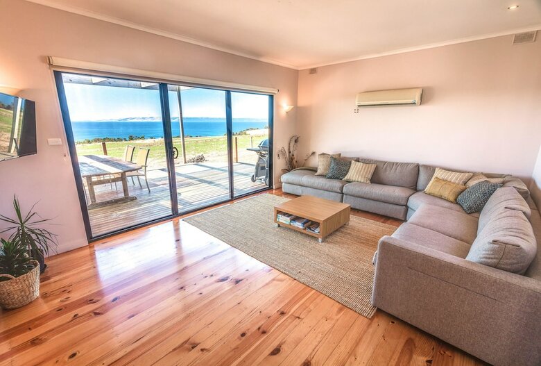 Antechamber Bay Retreats