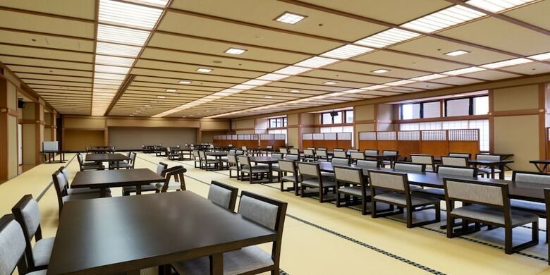 Yamanaka Spa Hanatsubaki