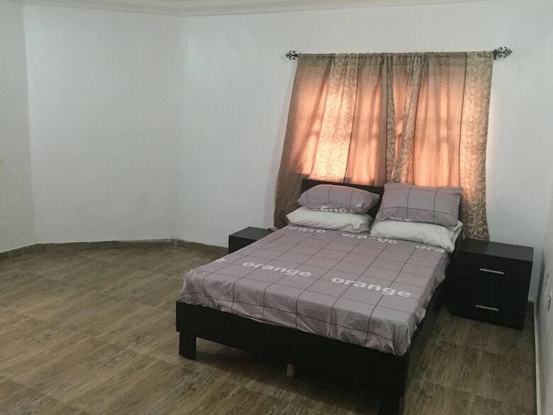 Amadi Villa