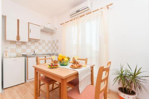 Hostal Apartments Mirjana