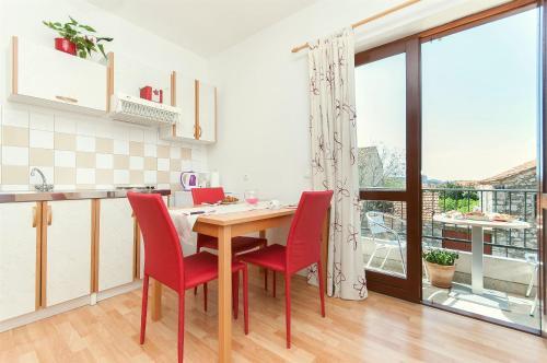 Hostal Apartments Mirjana