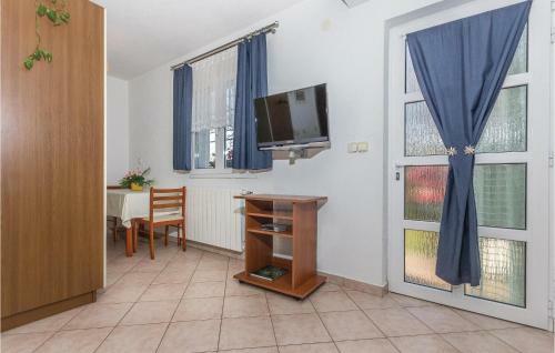 One-bedroom Apartment In Porec