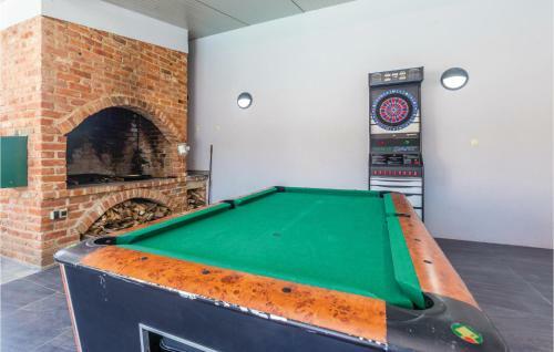 One-bedroom Apartment In Vrh