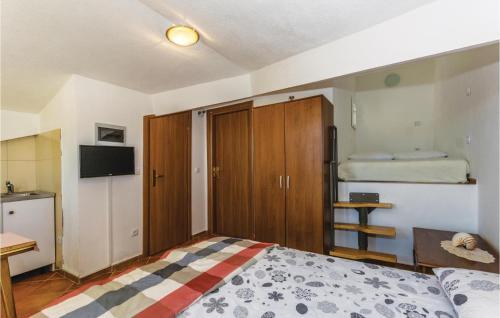 Studio Apartment In Porec