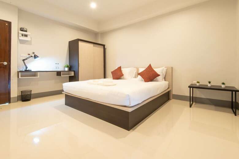 Hotel J2 Residence