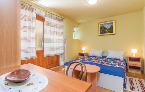 Two-bedroom Apartment In Porec