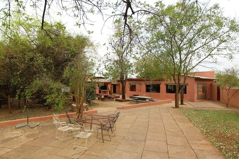 Posada Copacopa Lodge And Conference Centre