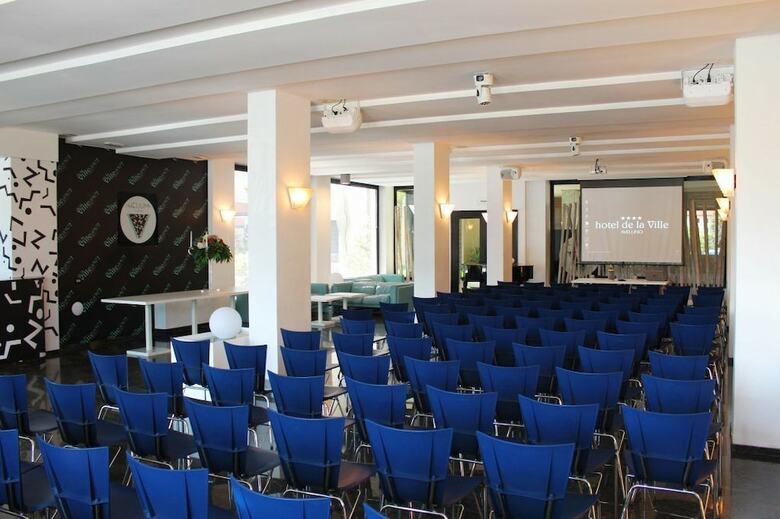 Hotel de La Ville Avellino